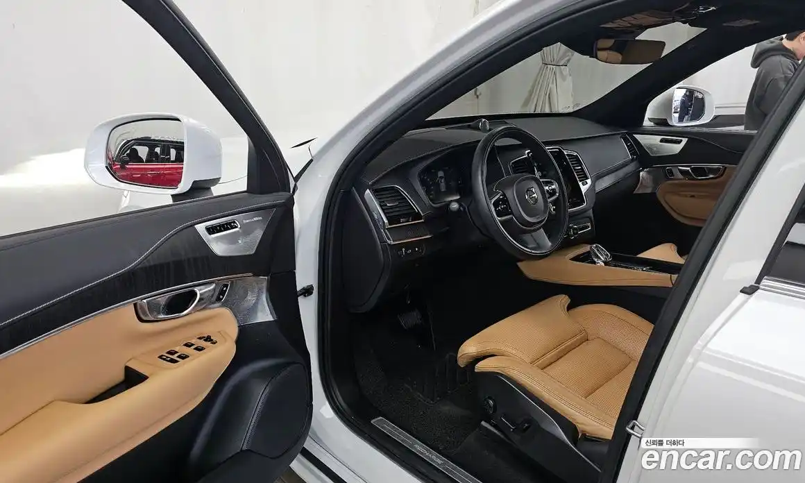 Volvo XC90 2022 2.0 Автомат в Москве № 196967, фото 15