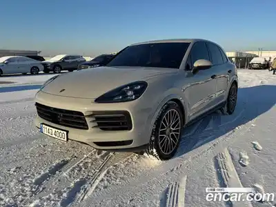 Porsche Cayenne, 2023