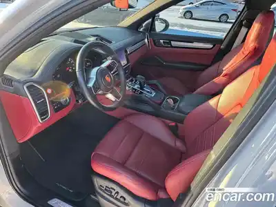 Porsche Cayenne 2023 3.0 Автомат в Москве № 197281, миниатюра 12