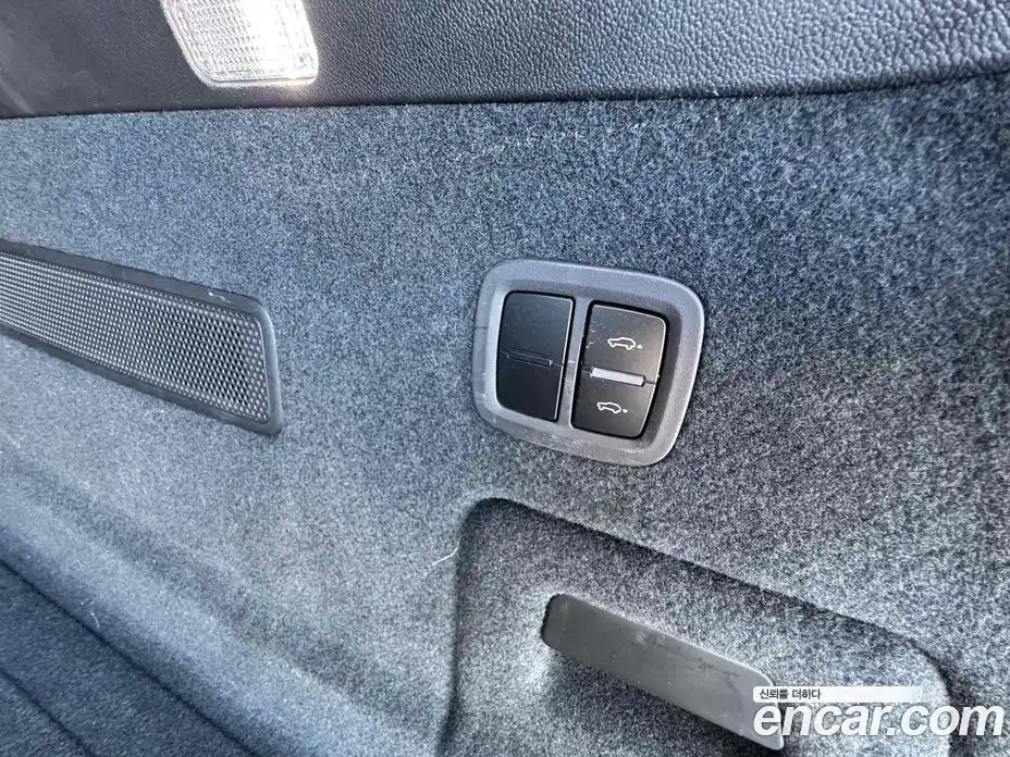 Porsche Cayenne 2023 3.0 Автомат в Москве № 197281, фото 17