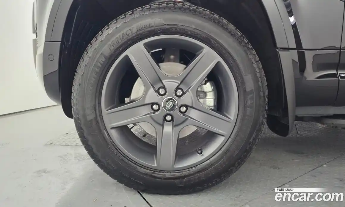 Land Rover Defender 2025 2.0 Автомат в Москве № 198074, фото 14