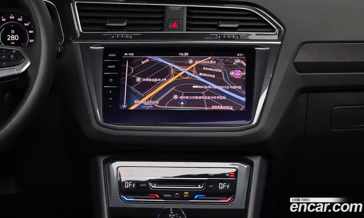 Volkswagen Tiguan 2023 2.0 Автомат в Москве № 198972, фото 18