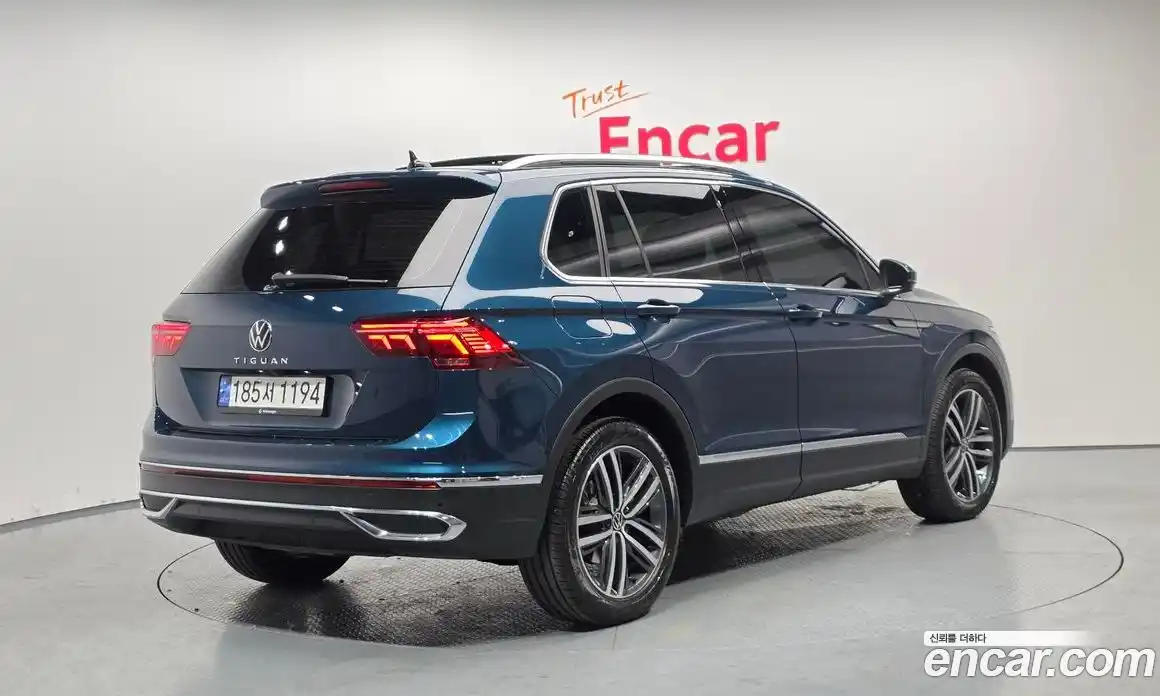 Volkswagen Tiguan 2023 2.0 Автомат в Москве № 198972, фото 4