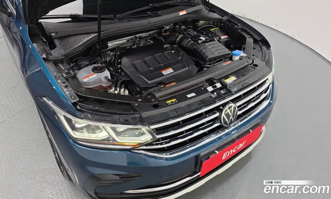 Volkswagen Tiguan 2023 2.0 Автомат в Москве № 198972, фото 5