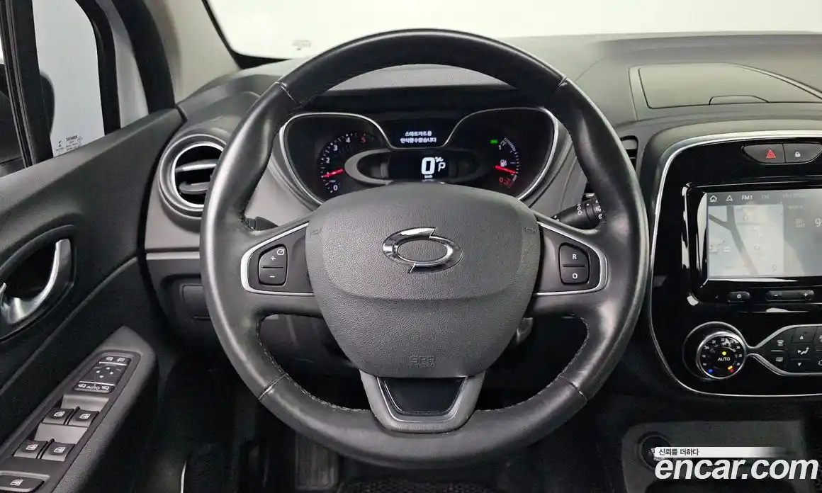 Renault QM3 2018 1.5 Автомат в Москве № 205507, фото 11