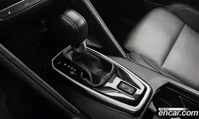 Renault QM6 2023 2.0 Автомат в Москве № 205798, миниатюра 3