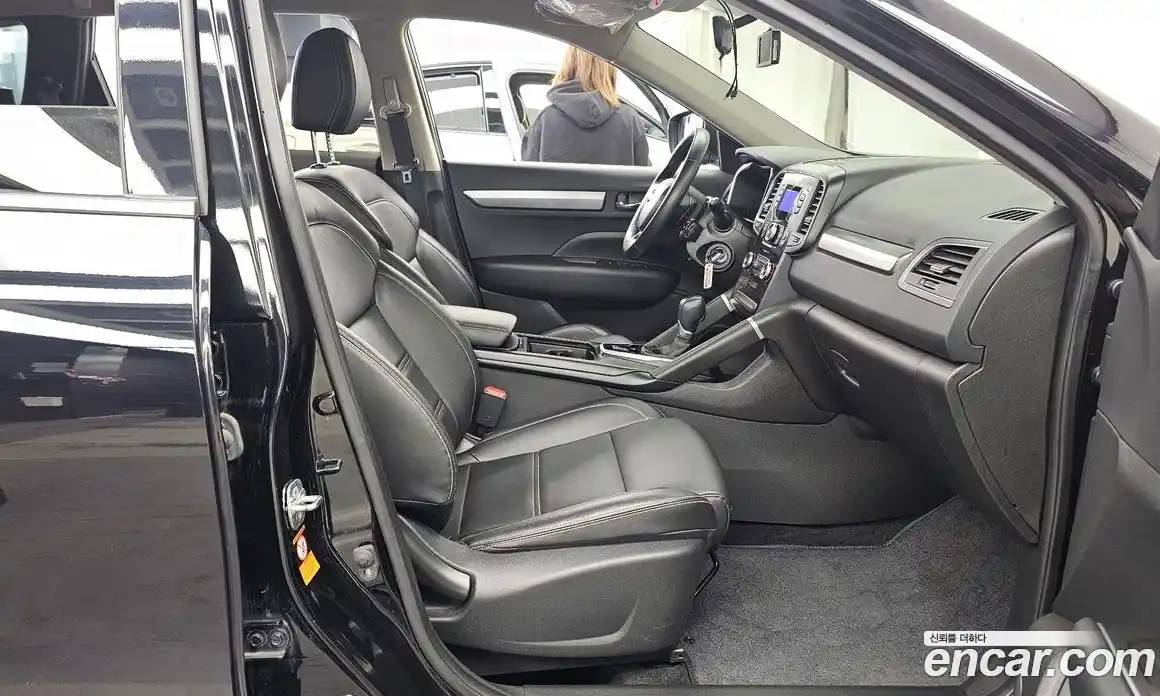 Renault QM6 2023 2.0 Автомат в Москве № 205798, фото 7