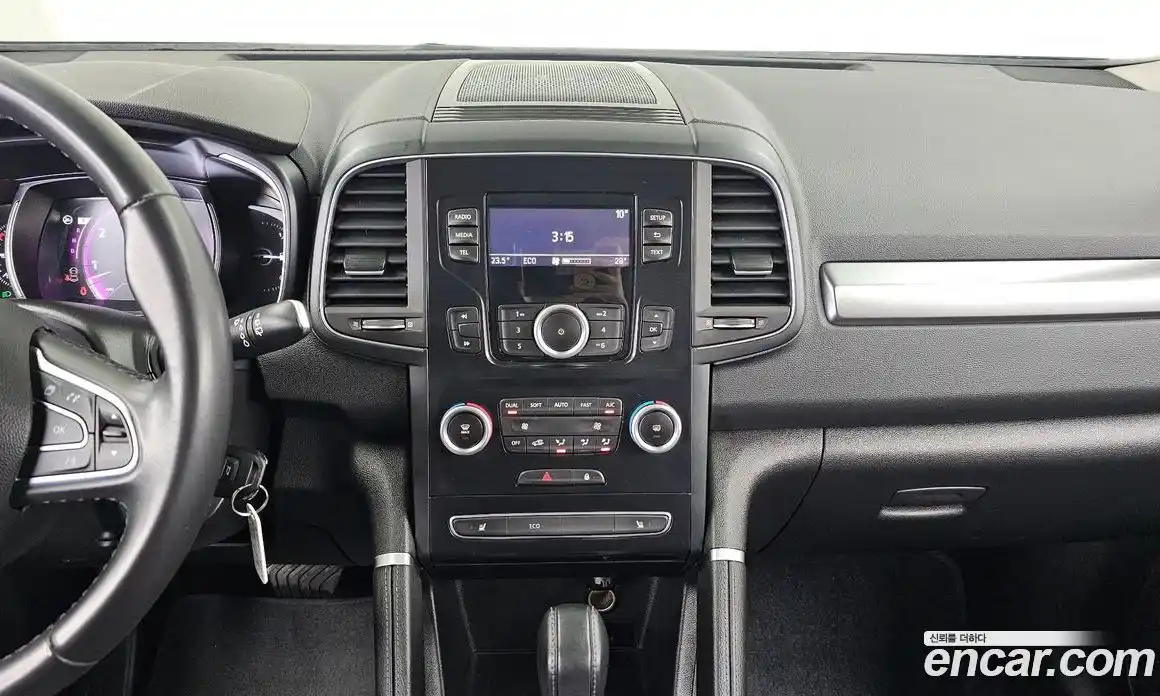 Renault QM6 2023 2.0 Автомат в Москве № 205798, фото 8