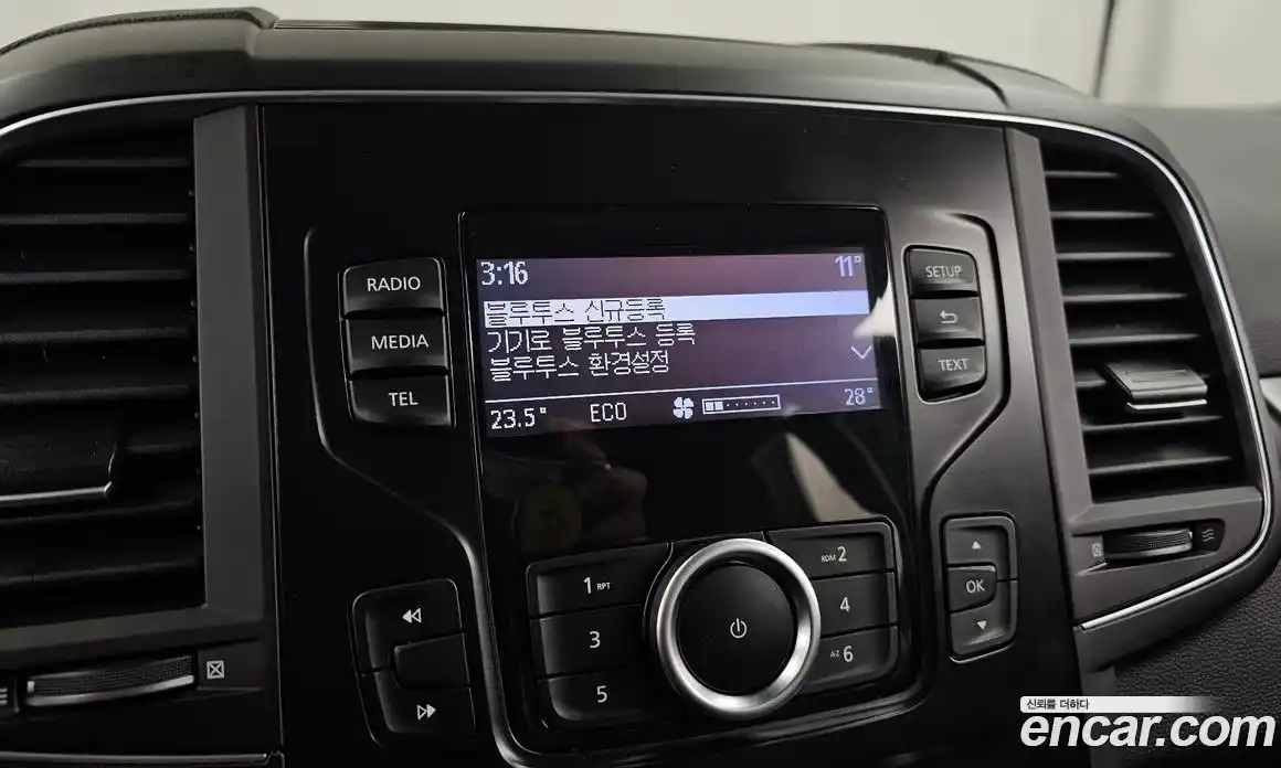 Renault QM6 2023 2.0 Автомат в Москве № 205798, фото 9