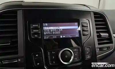 Renault QM6 2023 2.0 Автомат в Москве № 205798, миниатюра 9