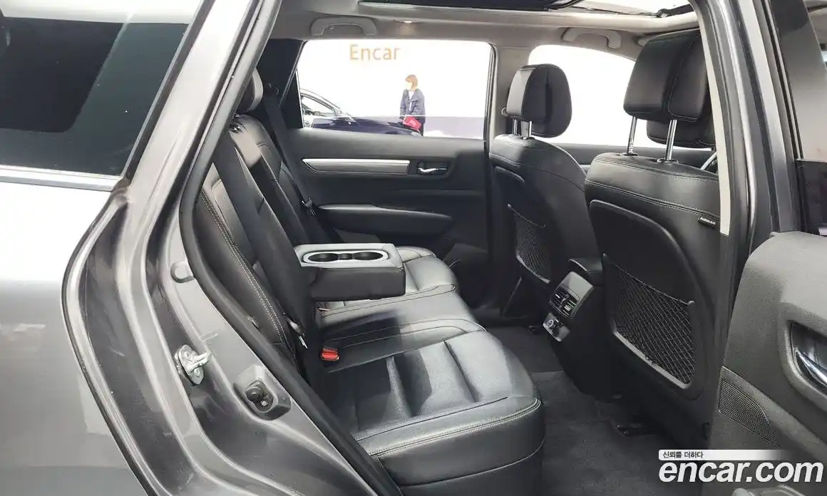 Renault QM6 2018 2.0 Автомат в Москве № 209148, фото 17