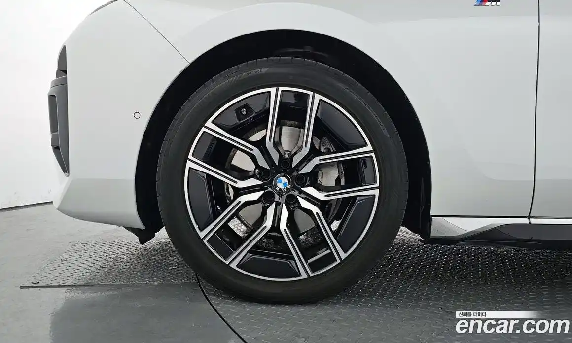 BMW 7-Series 2025 3.0 Автомат в Москве № 210259, фото 15