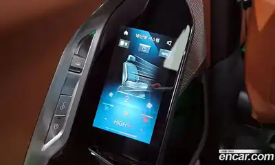 BMW 7-Series 2025 3.0 Автомат в Москве № 210259, миниатюра 4