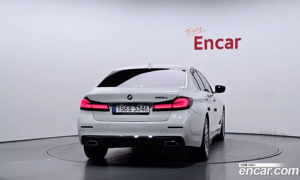 BMW 5-Series 2021 2.0 Автомат в Москве № 211598, фото 3