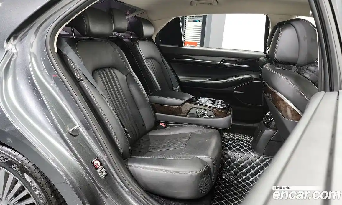 Genesis G90 2019 3.8 Автомат в Москве № 21209, фото 6