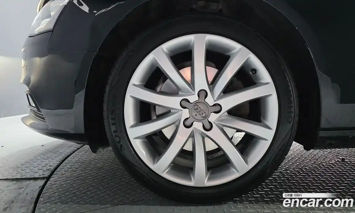 Audi A4 2015 2.0 Автомат в Москве № 212525, фото 19