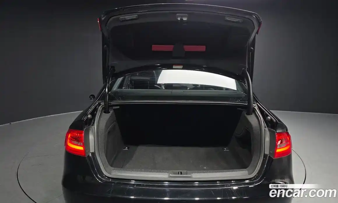 Audi A4 2015 2.0 Автомат в Москве № 212525, фото 5