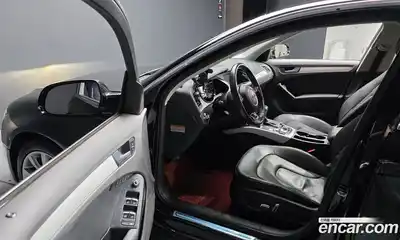 Audi A4 2015 2.0 Автомат в Москве № 212525, миниатюра 6