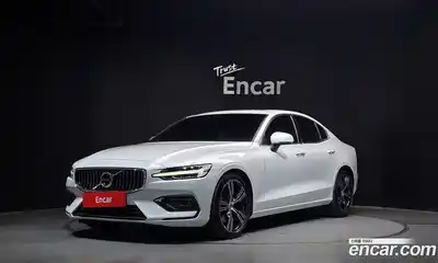 Volvo S60 2022 2.0 Автомат в Москве № 212842, миниатюра 7