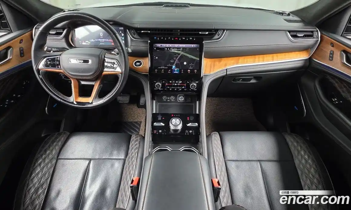 Jeep Cherokee 2023 2.0 Автомат в Москве № 215483, фото 16