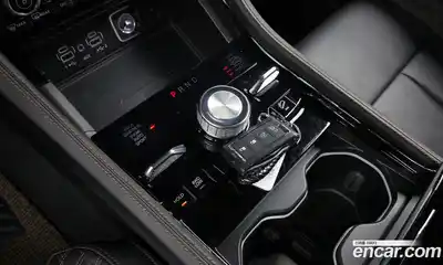 Jeep Cherokee 2023 2.0 Автомат в Москве № 215483, миниатюра 2