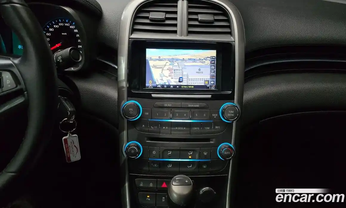 Chevrolet Malibu 2015 2.0 Автомат в Москве № 218618, фото 11