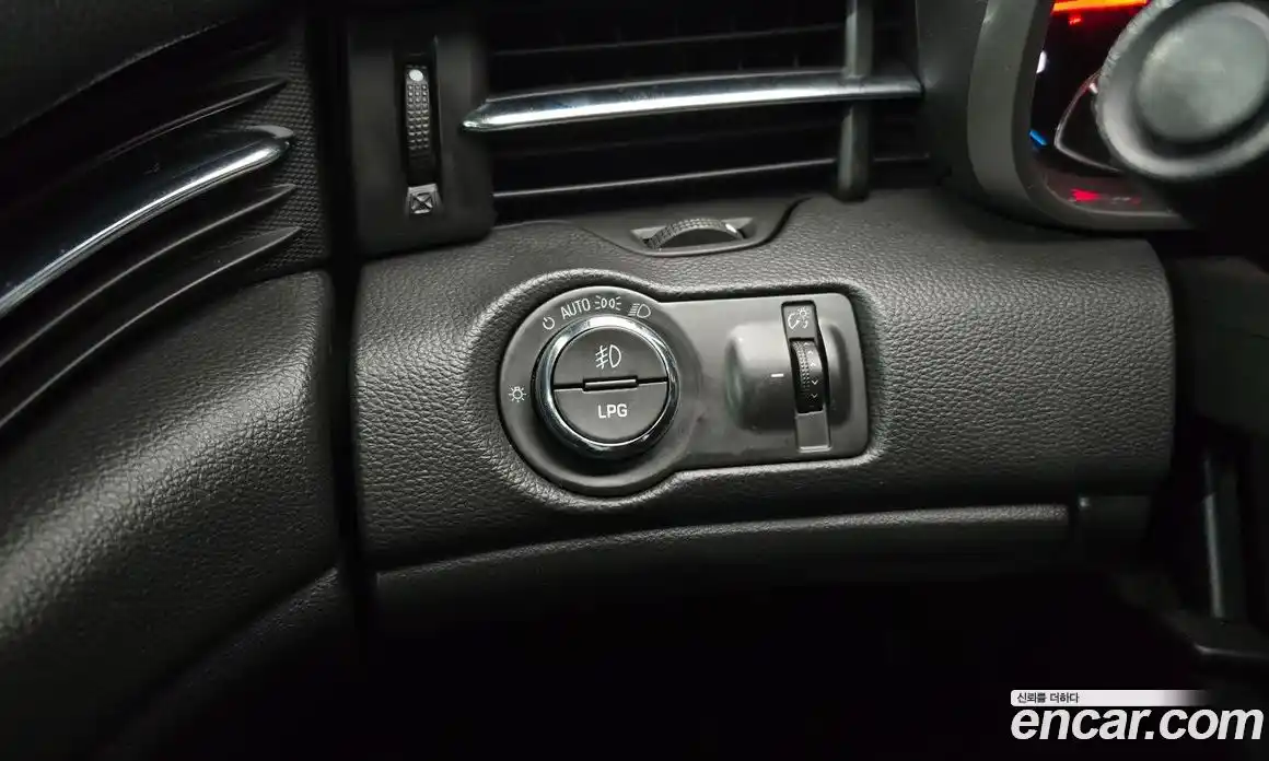 Chevrolet Malibu 2015 2.0 Автомат в Москве № 218618, фото 20