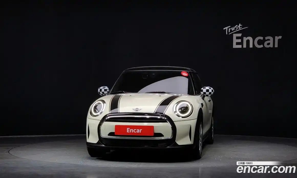 Mini Cooper 2022 1.5 Автомат в Москве № 221739, фото 4