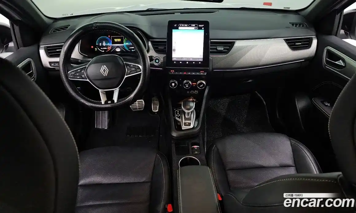 Renault Arkana 2025 1.6 Автомат в Москве № 222243, фото 4