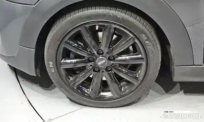 Mini Cooper 2019 2.0 Автомат в Москве № 224021, миниатюра 3