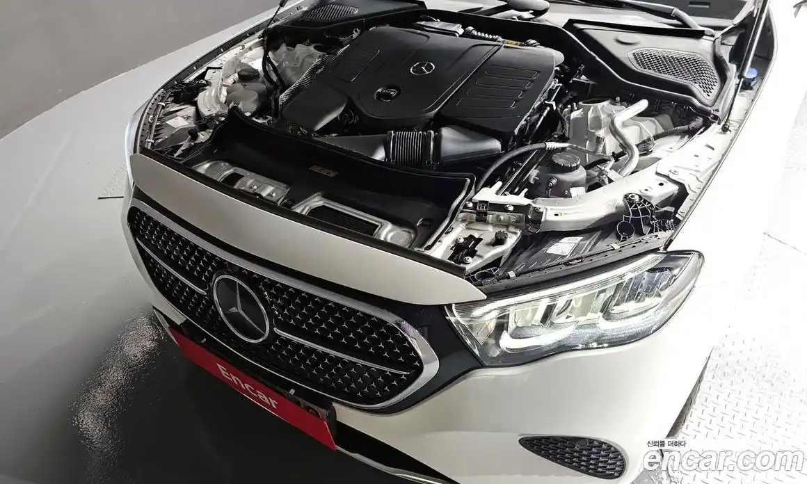 Mercedes-Benz E-Class 2025 2.0 Автомат в Москве № 229339, фото 19