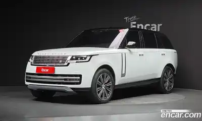 Land Rover Range-Rover 2023 4.4 Автомат в Москве № 231121, миниатюра 12