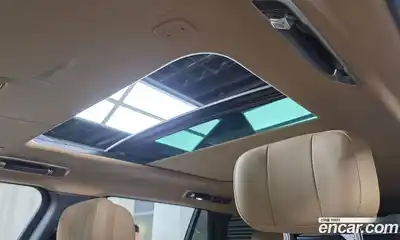 Land Rover Range-Rover 2023 4.4 Автомат в Москве № 231121, миниатюра 4