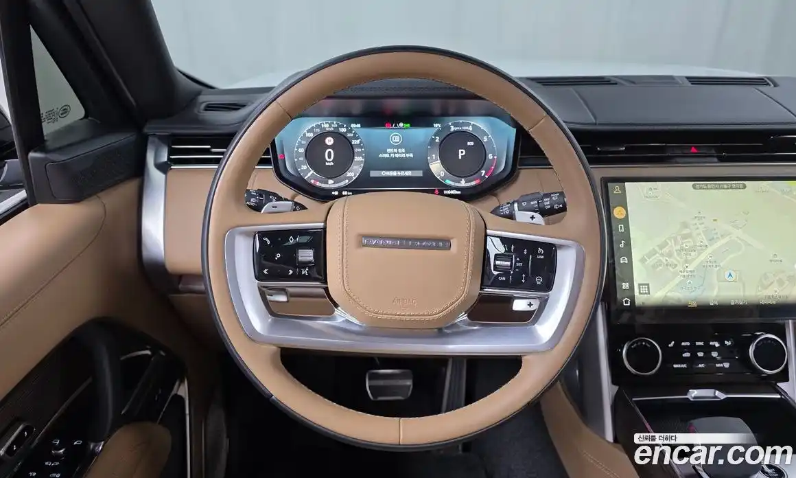 Land Rover Range-Rover 2023 4.4 Автомат в Москве № 231121, фото 8