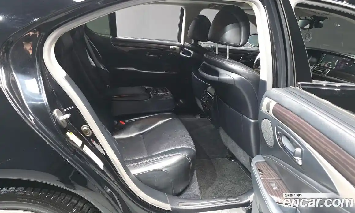 Lexus LS 2014 4.6 Автомат в Москве № 232027, фото 20