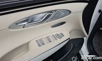 Genesis GV70 2025 2.5 Автомат в Москве № 23388, миниатюра 6