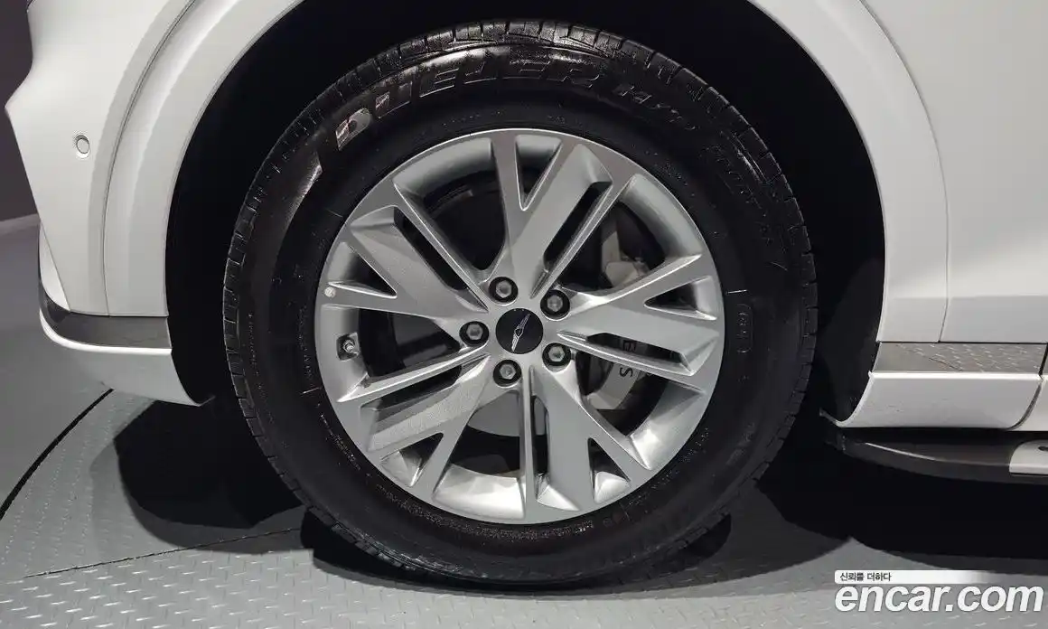 Genesis GV70 2025 2.5 Автомат в Москве № 23388, фото 8