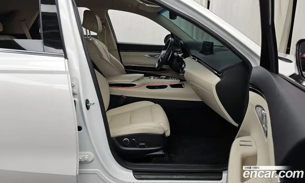 Genesis GV70 2022 2.5 Автомат в Москве № 23587, фото 13