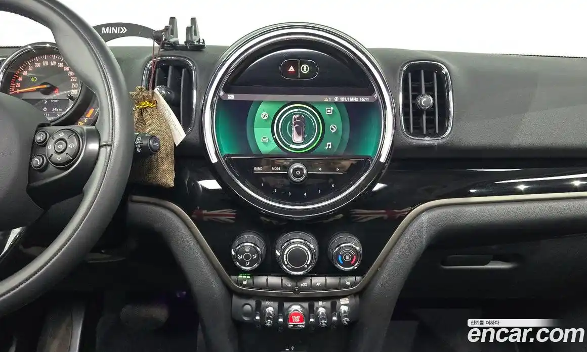 Mini Countryman 2021 1.5 Автомат в Москве № 253350, фото 14