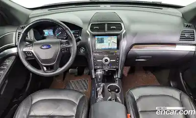 Ford Explorer 2018 2.3 Автомат в Москве № 255611, миниатюра 9
