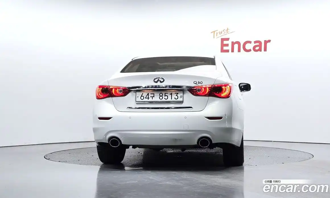 Infiniti Q50 2015 2.1 Автомат в Москве № 256174, фото 19