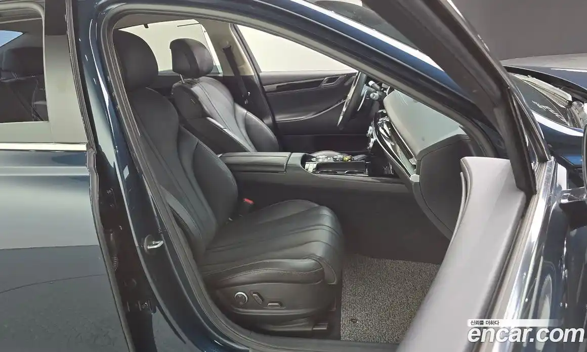 Genesis G80 2021 2.5 Автомат в Москве № 26015, фото 17