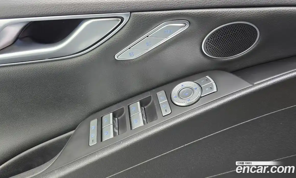 Genesis G80 2021 2.5 Автомат в Москве № 26015, фото 18