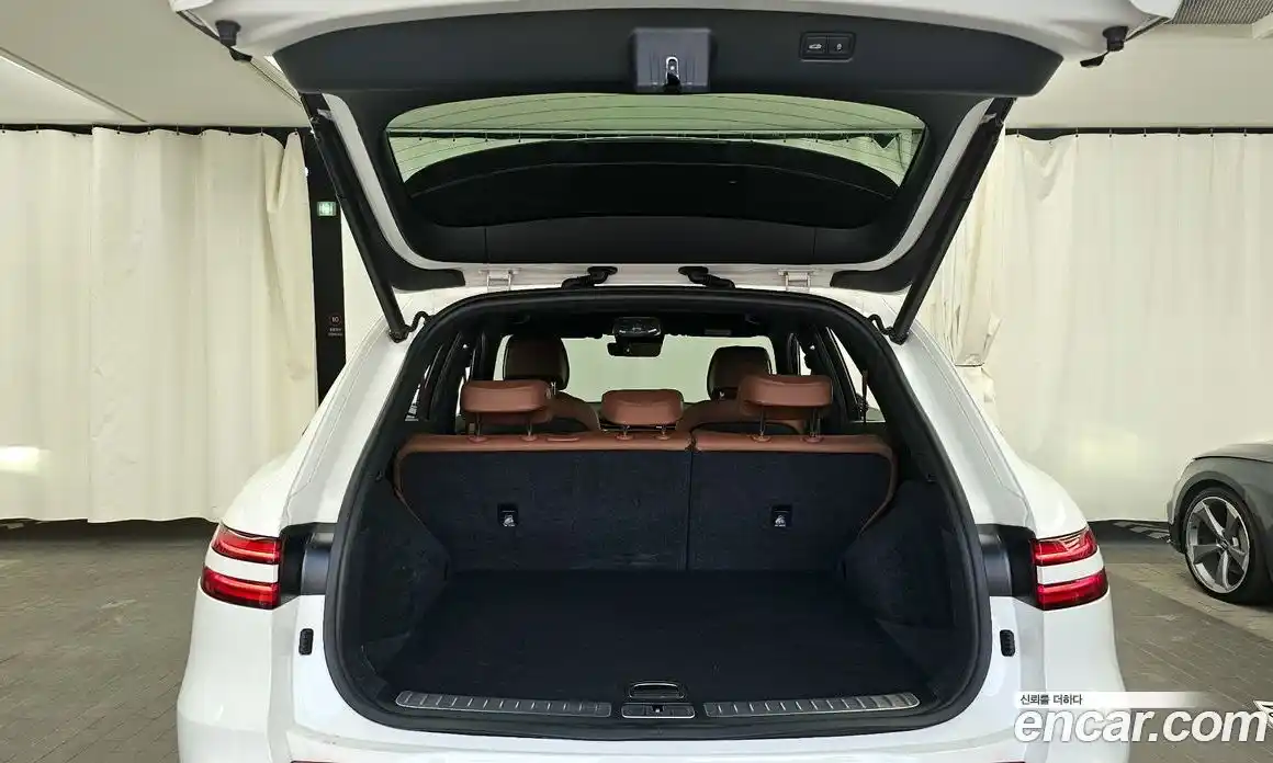 Genesis GV70 2022 2.5 Автомат в Москве № 26513, фото 14