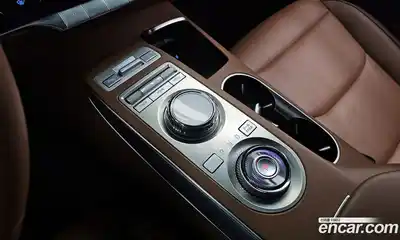 Genesis GV70 2022 2.5 Автомат в Москве № 26513, миниатюра 6