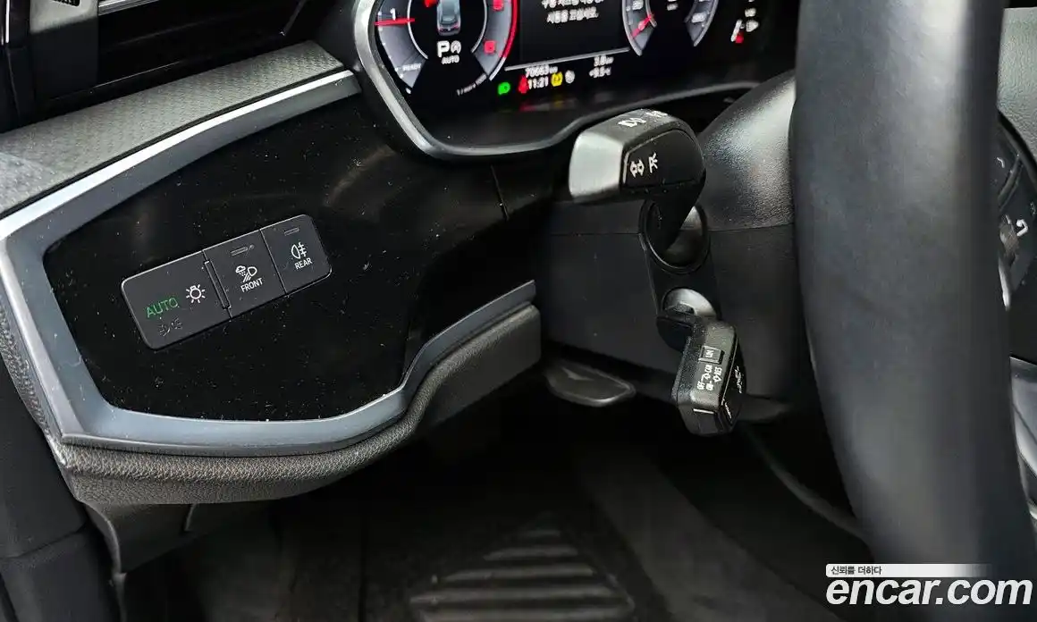 Audi Q3 2020 2.0 Автомат в Москве № 268007, фото 7