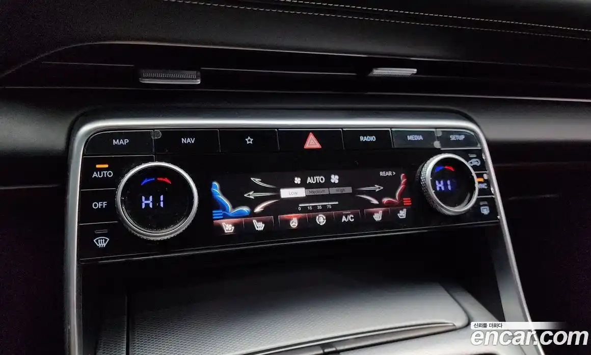 Genesis GV80 2022 2.5 Автомат в Москве № 27759, фото 9