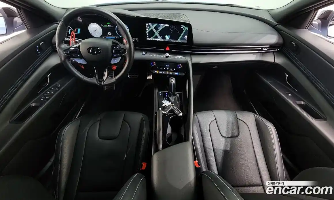 Hyundai Avante 2023 2.0 Автомат в Москве № 280857, фото 17