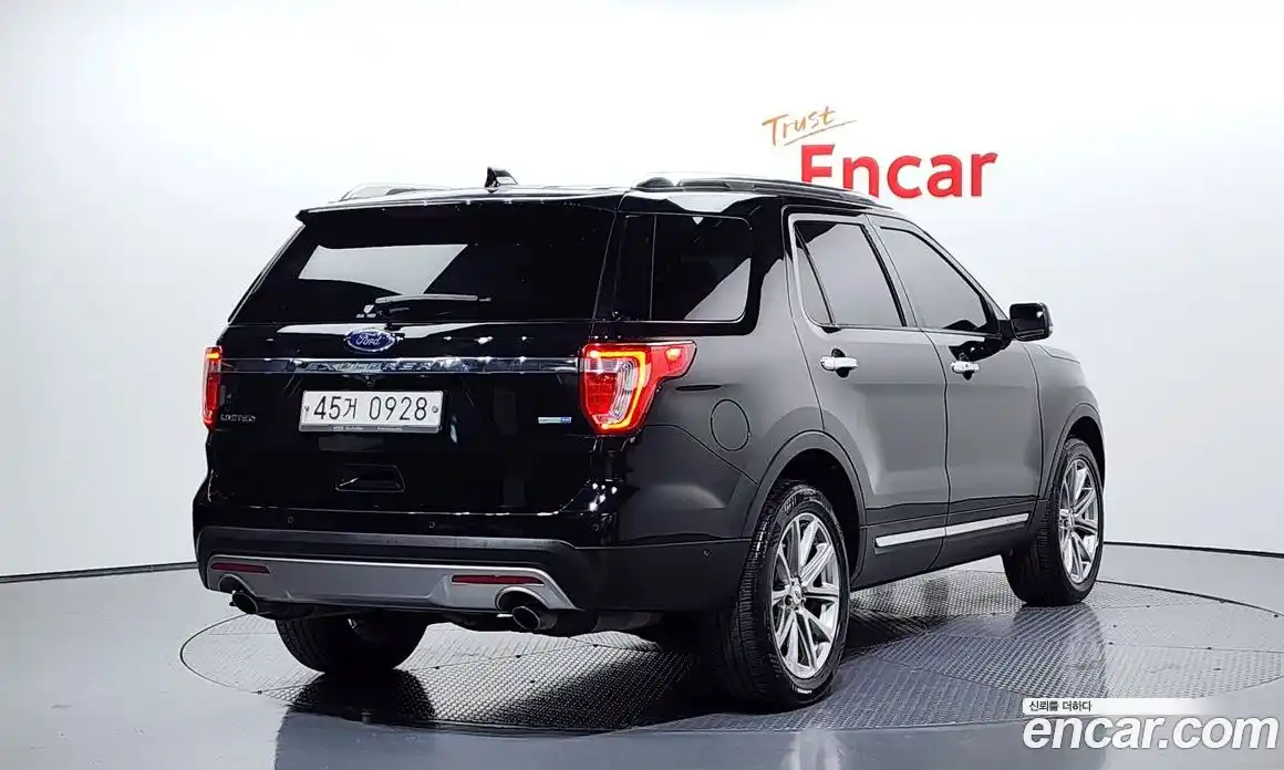 Ford Explorer 2016 2.3 Автомат в Москве № 281533, фото 16