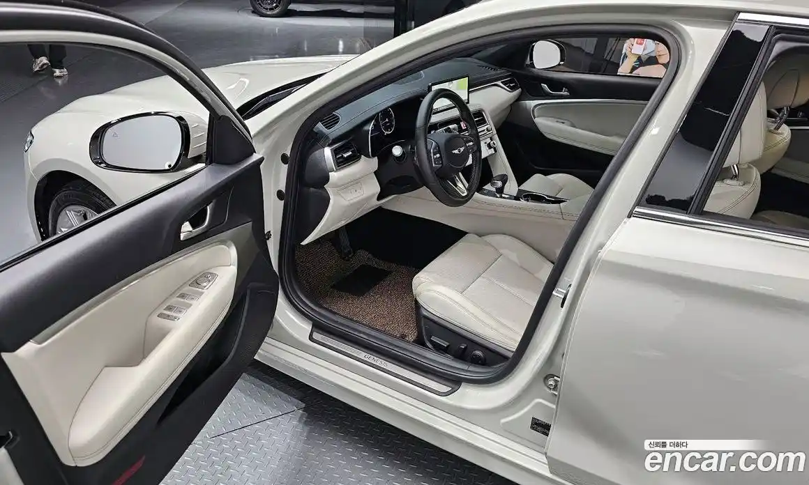 Genesis G70 2024 2.5 Автомат в Москве № 289012, фото 20